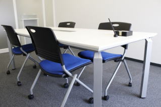 �u���X�g�͉�c���ł���Ă͂����Ȃ����Ƃ͂Ȃ��C���[�W